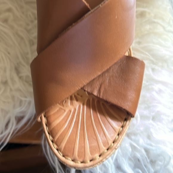 Womens leather/ cork platform sandal by top brand BORN Size 6 - Picture 4 of 9